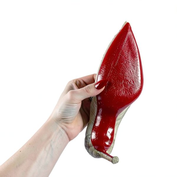 Angelus Walk on Red Paint Restorer Shoe Sole Repair-2